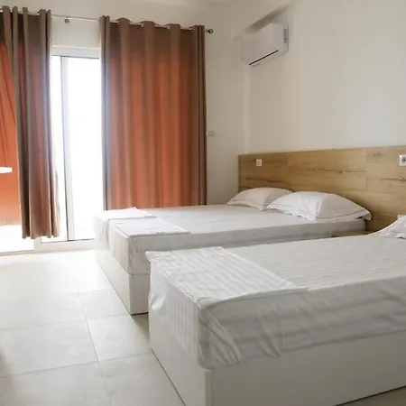 Saint Michelle Hotel Shetaj